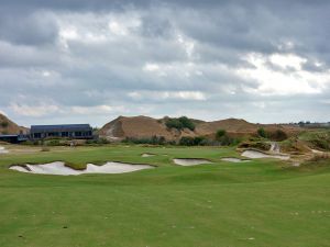 Streamsong (Blue) 18th Approach 2018